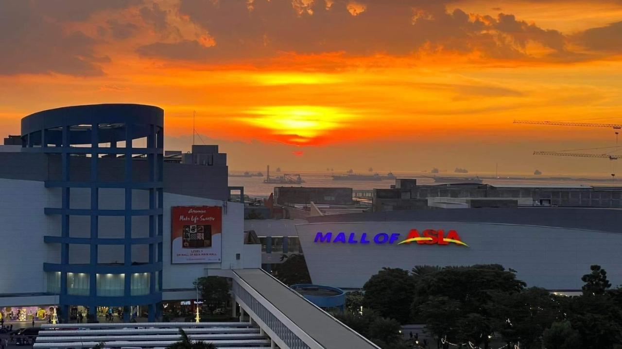 Madison'S Place At Sea Moa Manila Exteriér fotografie