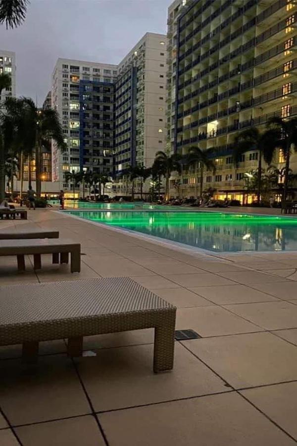 Madison'S Place At Sea Moa Manila Exteriér fotografie